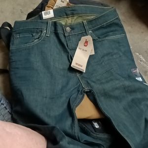 Levi 511 slum